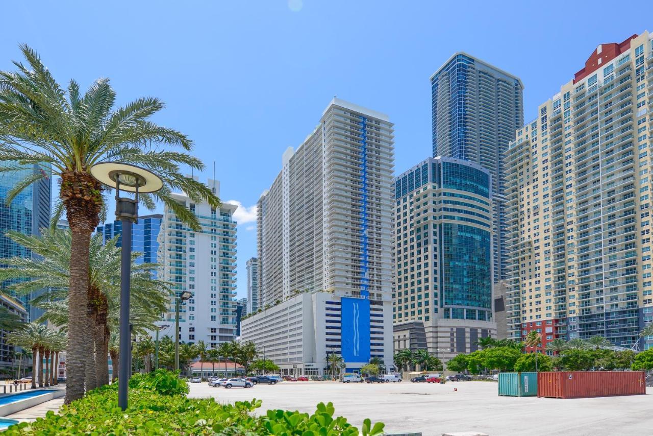 We Host - Amazing Condo Brickell With Ocean-Pool View Miami Luaran gambar