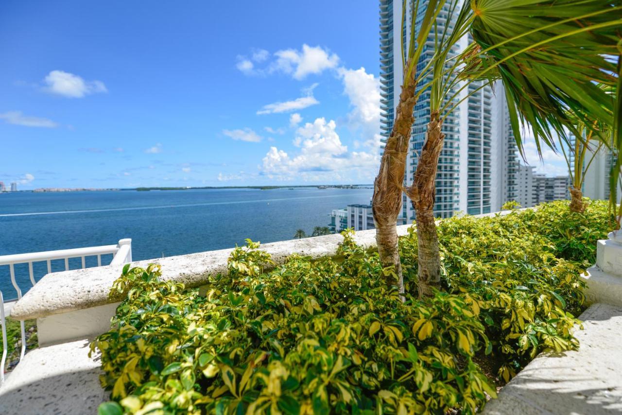 We Host - Amazing Condo Brickell With Ocean-Pool View Miami Luaran gambar